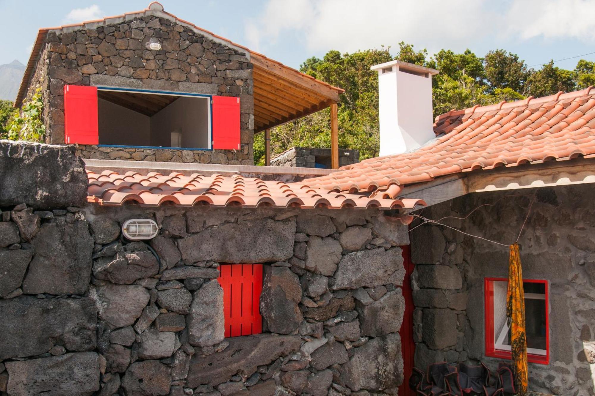 Casas Das Portas Do Mar E Das Portas Do Sol São Roque do Pico Екстериор снимка